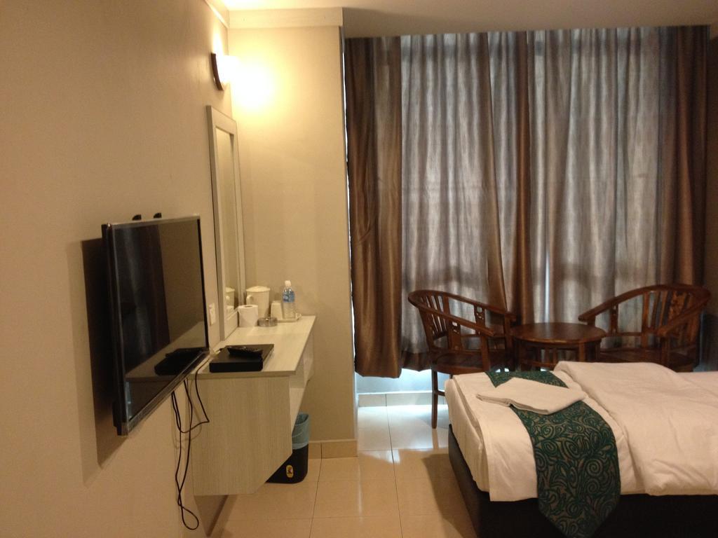 Aero Star Hotel Σερεμπάν Δωμάτιο φωτογραφία