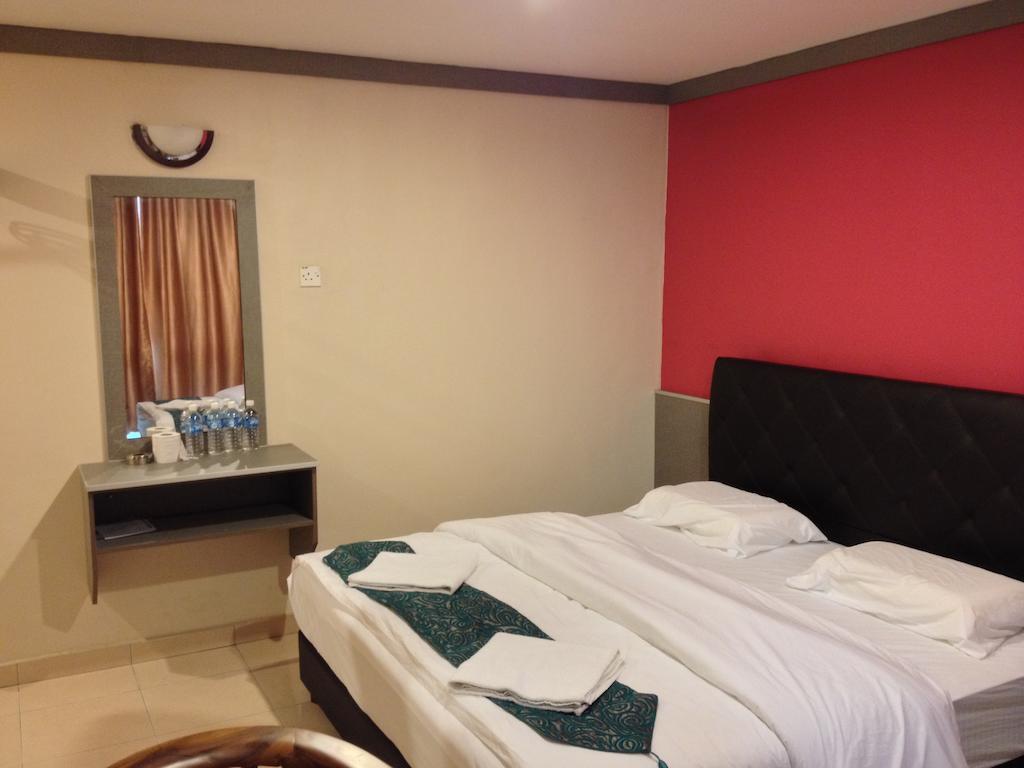 Aero Star Hotel Σερεμπάν Δωμάτιο φωτογραφία