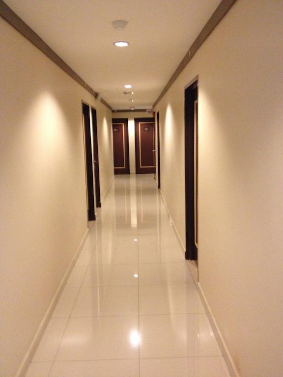 Aero Star Hotel Σερεμπάν Εξωτερικό φωτογραφία
